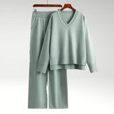 Luméa™ | Ensemble deux pièces Luxe col V
