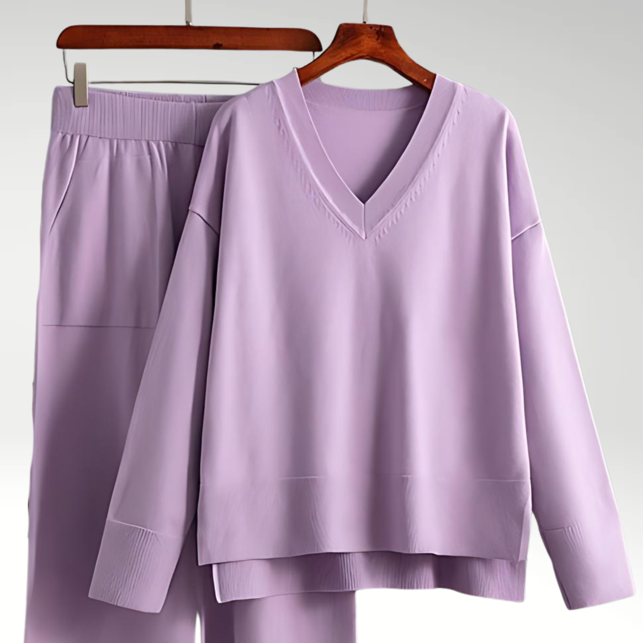 Luméa™ | Ensemble deux pièces Luxe col V