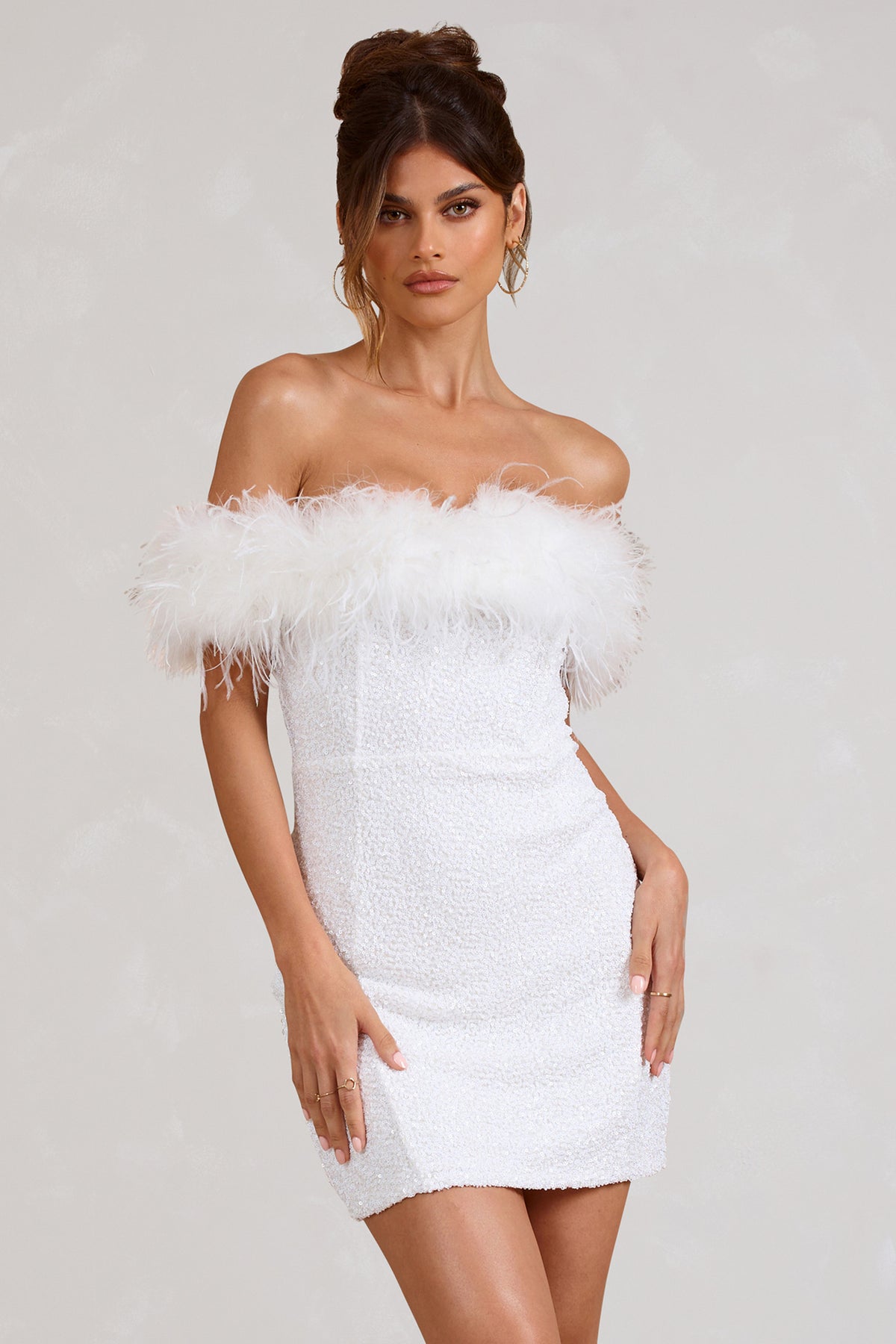 Luméa™ | Robe à paillettes avec plumes